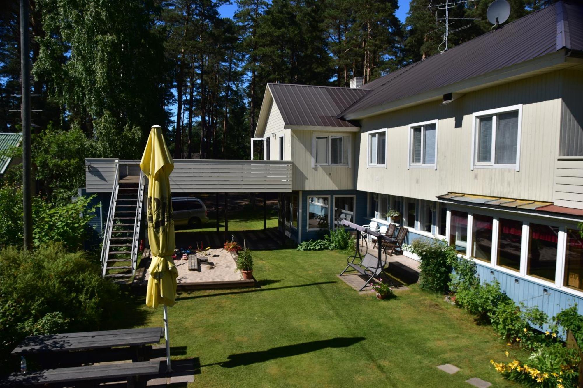 Metsa Hostel Võsu Exteriör bild